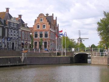 Visit dokkum