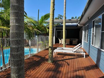 Koala House patio