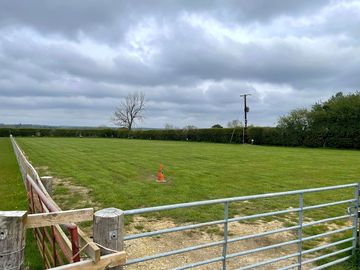 Tent field