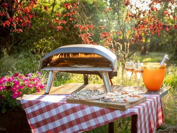 Ooni pizza oven