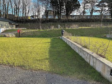 Spacious numbered pitches