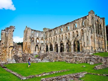 Rievaulx abbey within walking distance