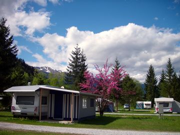 Large pitches with great views