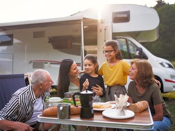 Space for outdoor meals