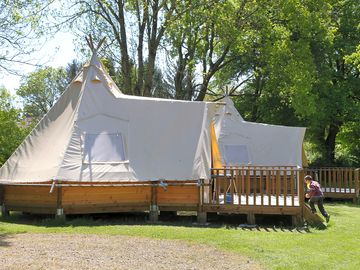 Tipi exterior