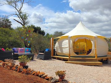 Bell tent with outdoor space