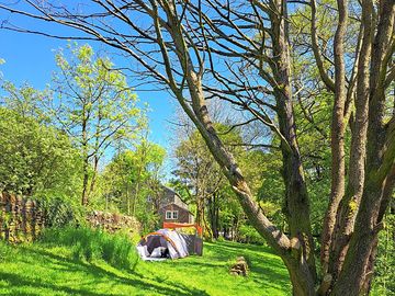 Visitor image of the non-electric grass tent pitch