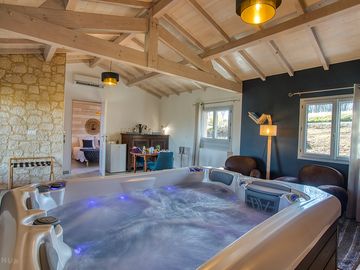 Living room with hot tub
