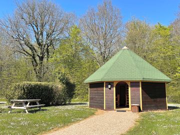 Exterior Isba yurt