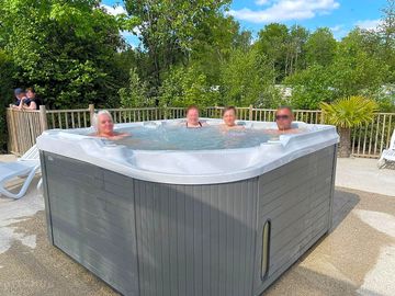 Jacuzzi