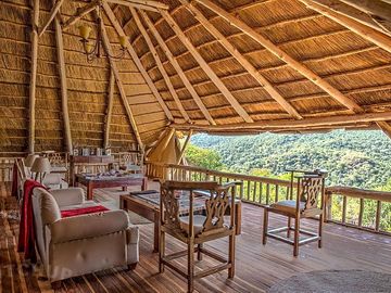 Lounge area