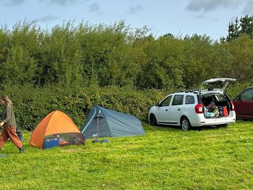 A wonderfully sunny day at the campsite.