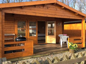 Large patio on buzzard