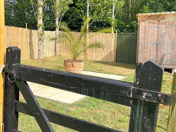 Shower garden
