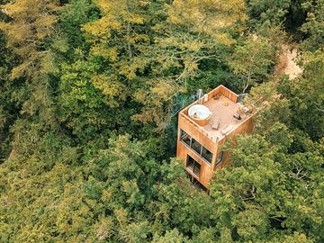 Aerial view of palombière treehouse