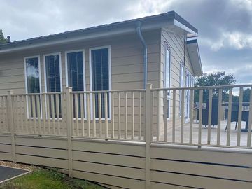 Signature Spa lodge exterior