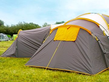 Non-electric Grass Tent Pitch