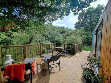 A secluded sanctuary in the trees. the hide is the perfect retreat for nature lovers!