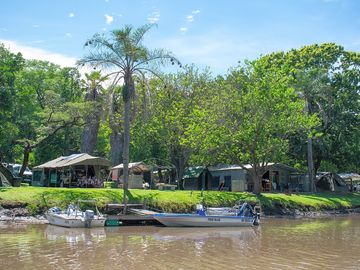 Boats to hire on the Kwelera