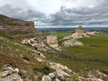 Enjoy private hiking access to scotts bluff national monument right from your site.