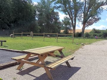 Pétanque court and picnic table