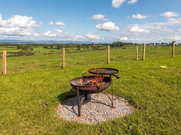 Hire a firepit for your stay