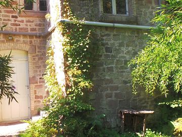 Rear entrance to the amenites block
