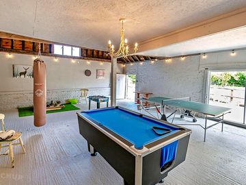 Games room for all guests to use