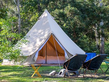 Example photo of the secret Belltent Hidaway. It is situated next to the river in a secluded spot.
