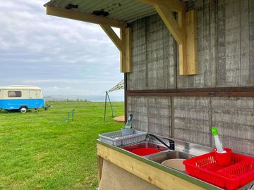 Washing-up area