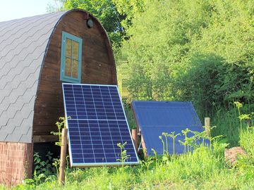 Off-grid solar power