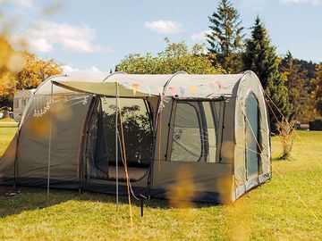 Tent pitch