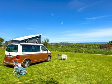 Pet-friendly campsite with sea views