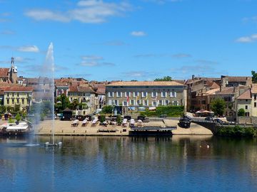 Close to the centre of bergerac