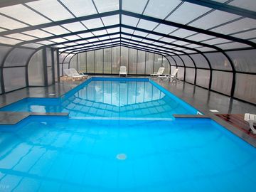 Covered pool