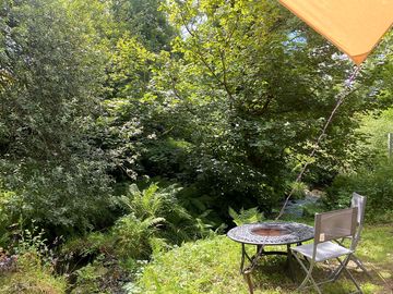 Tylda has a bbq/fire pit for alfresco dining
