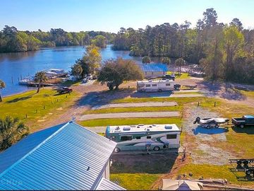 Waterfront, rv park, resort, fishing, vacation