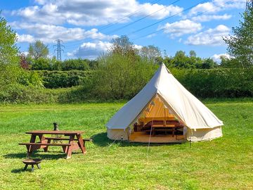 Hedgehog bell tent