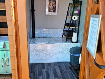 Composite Toilet