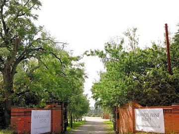 Hanwell Wine Estate entrance from Melton Road, Hickling Pastures