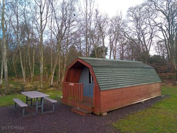 5 person camping pod