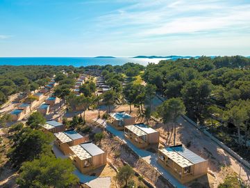 Island home m bird view