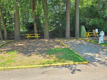 Water/Electric/Cable RV/Tent site example