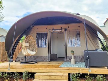 Glamping lodge