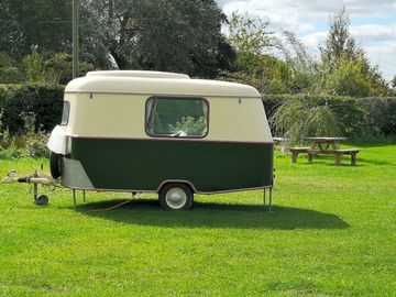Vintage caravans welcome !