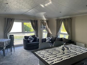 Lounge and dining area