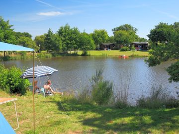 Pitches with view on the lake