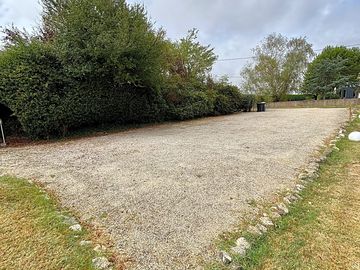 Gravel pitches
