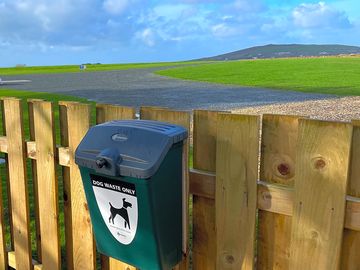 Doggy bin