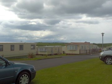Hilltop, Portrush - Mountain View